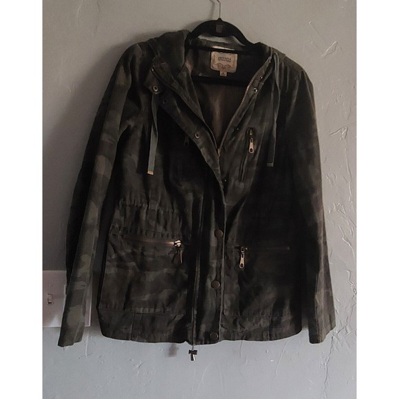 Zenana Outfitters  Jacket  Camouflage  Women's Size M,Pockers, Hoodie,17 Inch Of - Picture 6 of 16